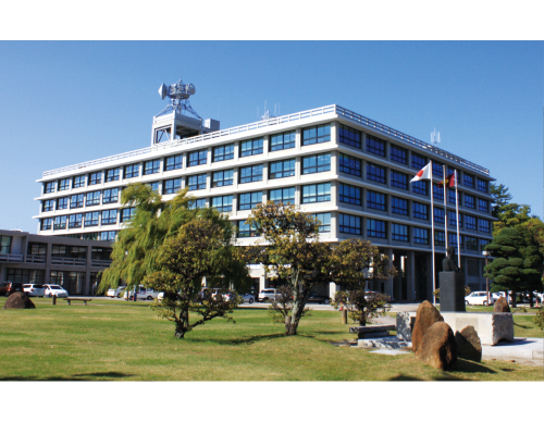 島根県企業立地課外観